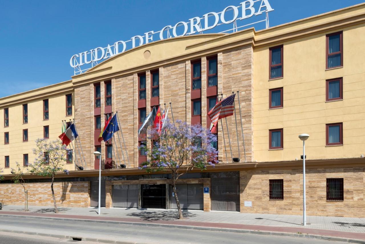 Отель Exe Ciudad De Кордова Экстерьер фото